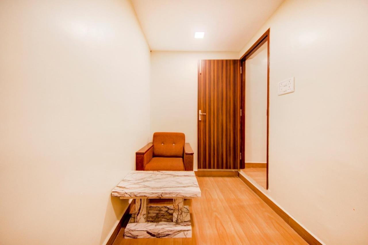 Collection O 75820 Madras Metro Club, T Nagar Chennai Ngoại thất bức ảnh